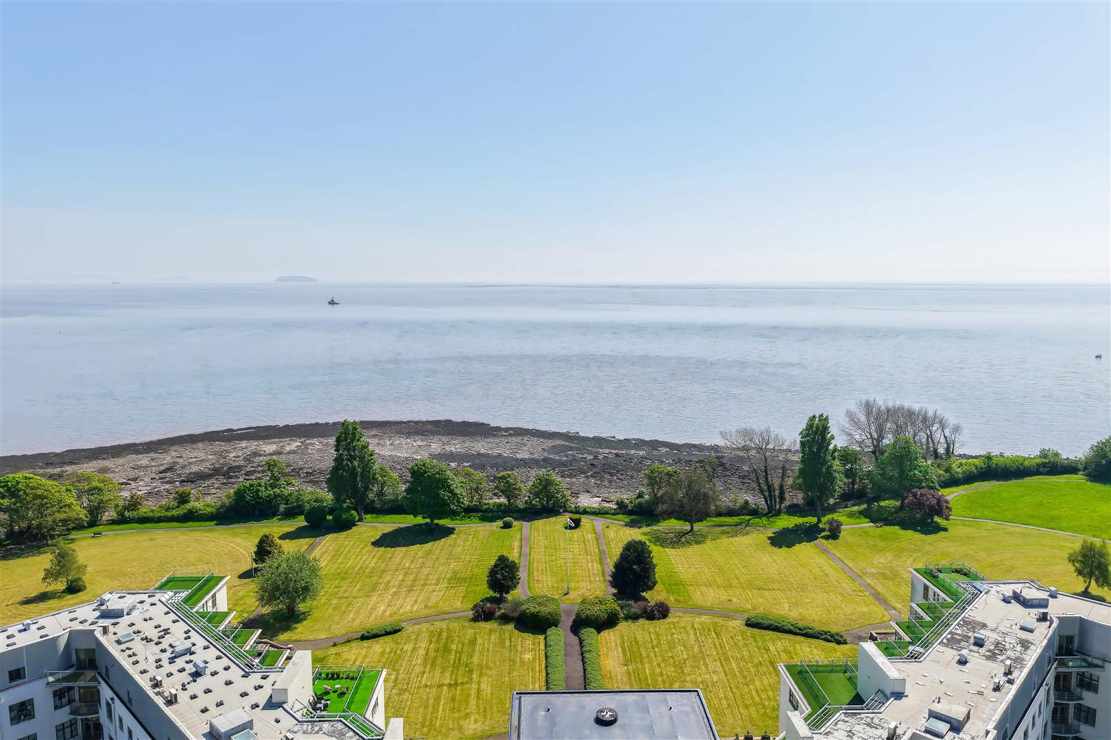 111 Headlands, Hayes Point, Sully, CF64 5QH